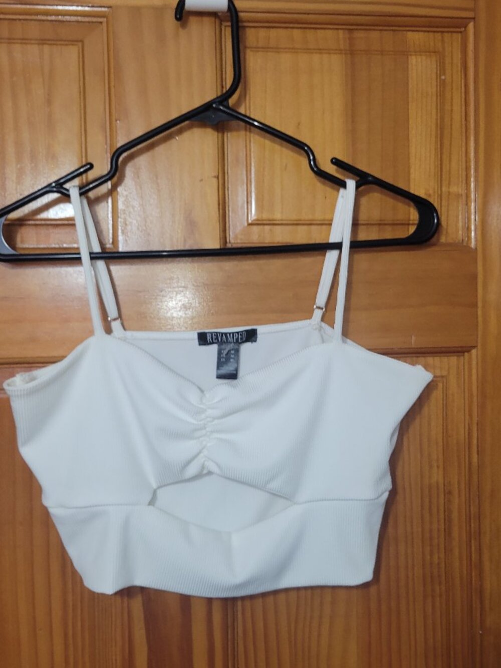 White crop tank top